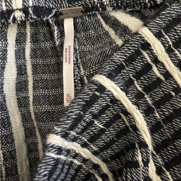 Free People Black and White Striped Wide Leg Pants - Picture 3 of 4